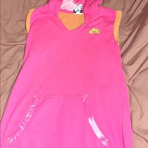 Big girl SB Nike dress really cute and bright